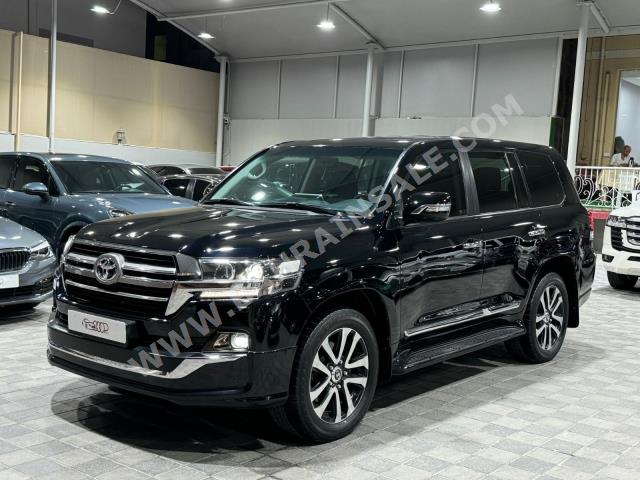 Toyota - Land Cruiser for sale in Manama