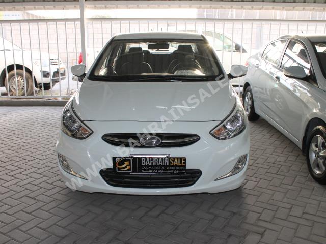 Hyundai - Accent for sale in Manama