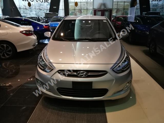 Hyundai - Accent for sale in Manama