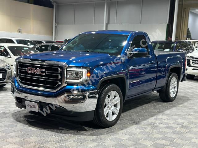 GMC - Sierra for sale in Manama